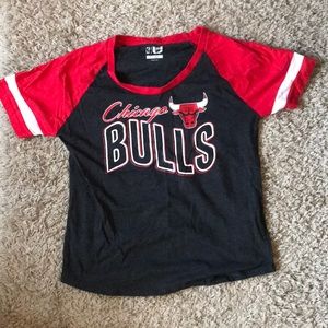 NBA bulls women’s tee